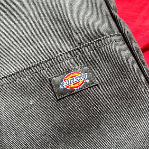 Dickies Original Loose fit Black Pants. - Picture 2 of 5